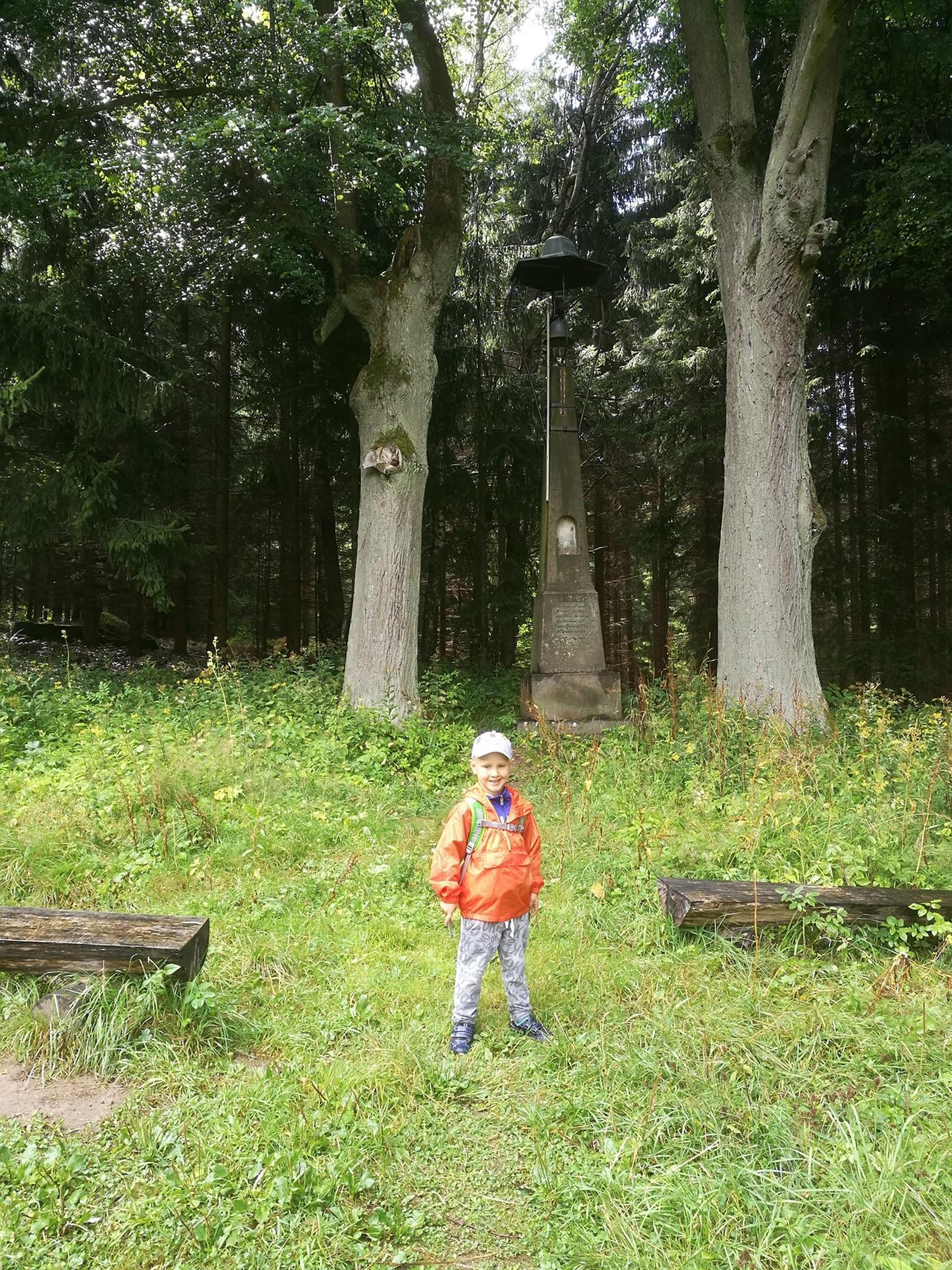 Wyprawa w Góry Stołowe: Szczeliniec Wielki i labirynt Błędnych Skał - zdjęcie 10